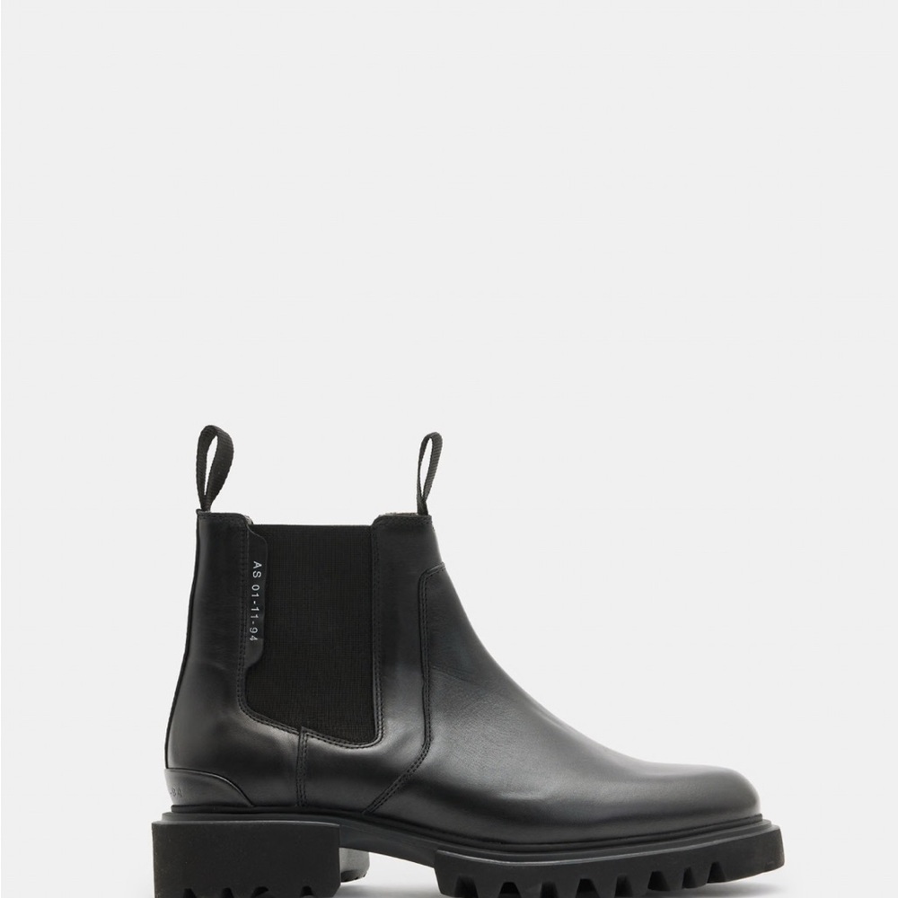 All Saints Black Leather size 37.
Lug Sole Chelsea Boots